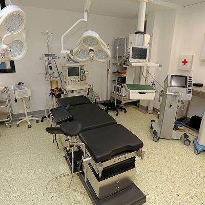 Операциона сала во Болница Неуромедика (5)