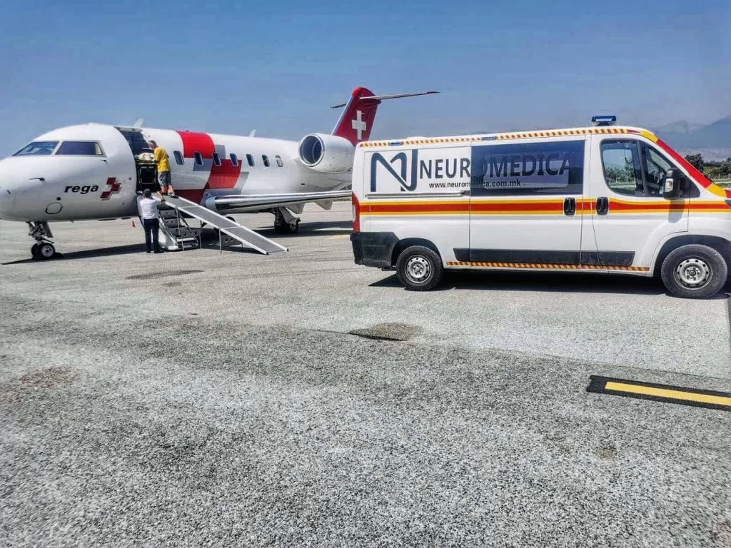 Болница Неуромедика реализира нови санитетски транспорти!